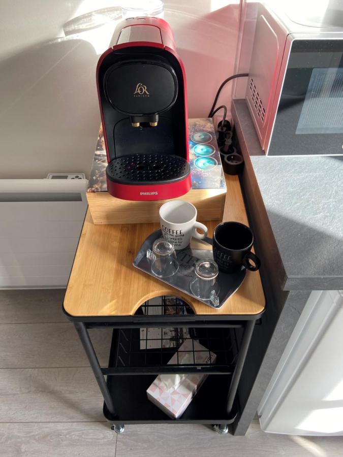 Enghien-Les-Bains : Studio Au Coeur Du Centre Ville Ngoại thất bức ảnh